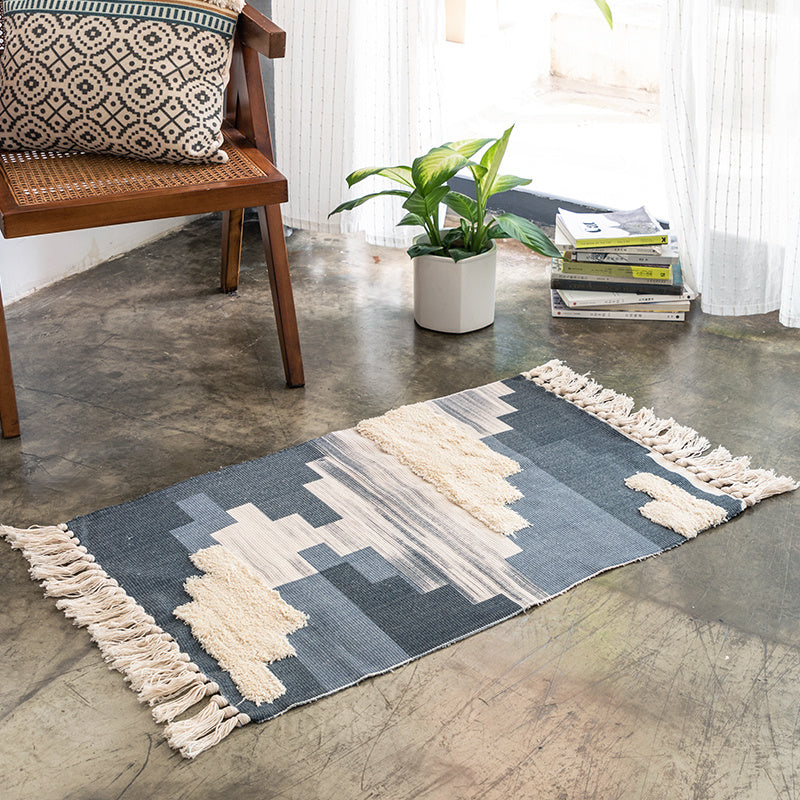 Cotton and linen tufted handmade tassel rug