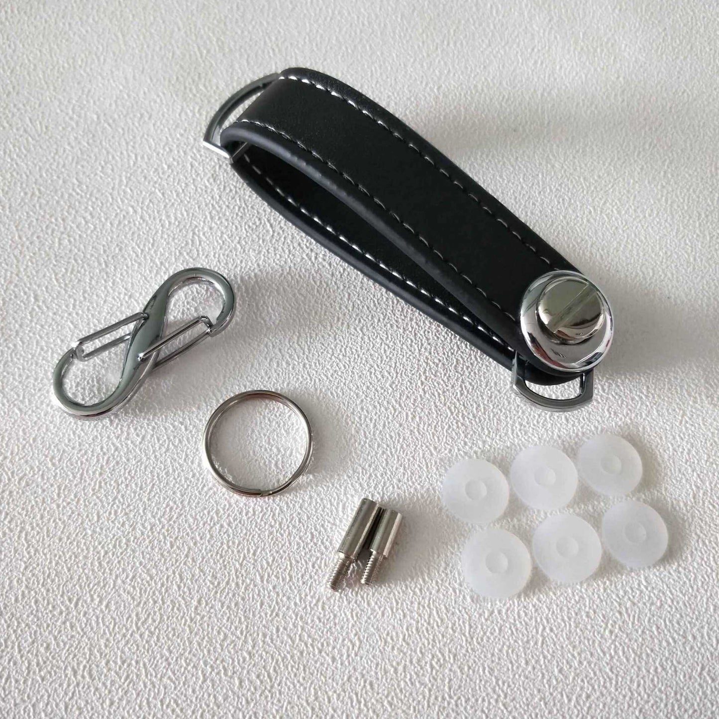 Creative keychain key stora